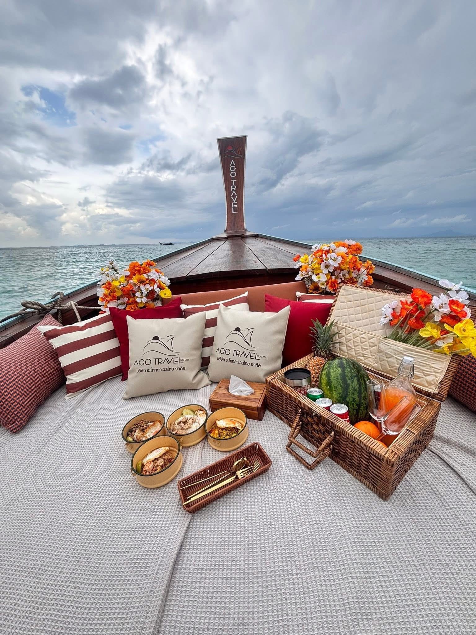 Maya + Pileh + Viking + Monkey + Bamboo (Lunch)